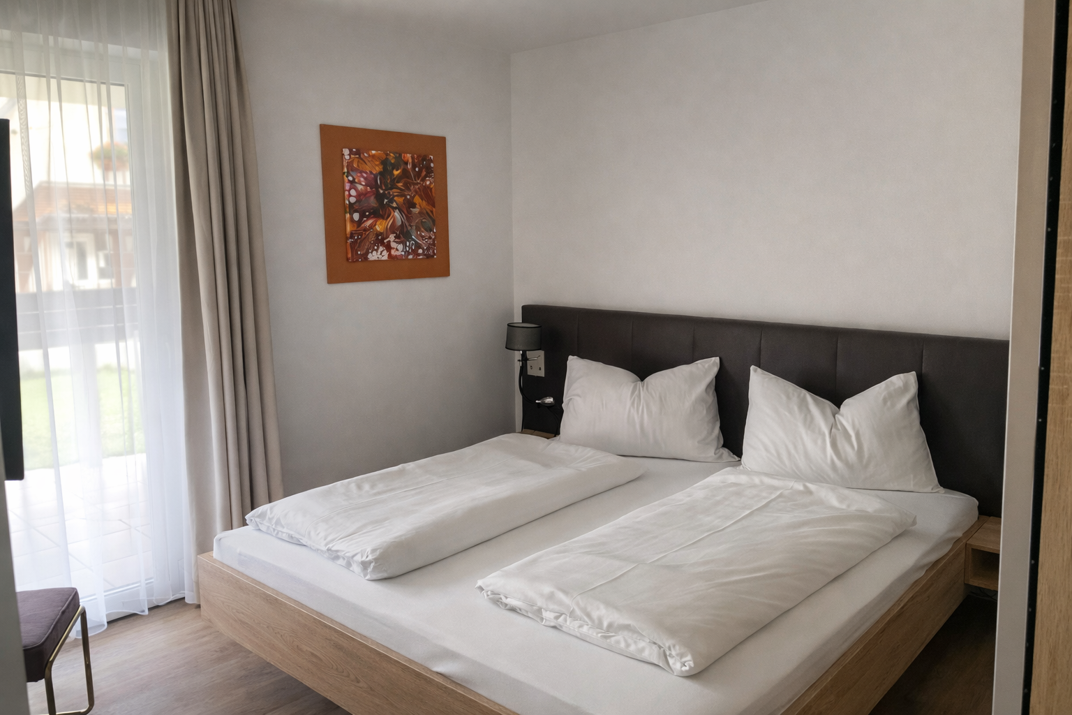 Großes Schlafzimmer der Ferienwohnung Siri